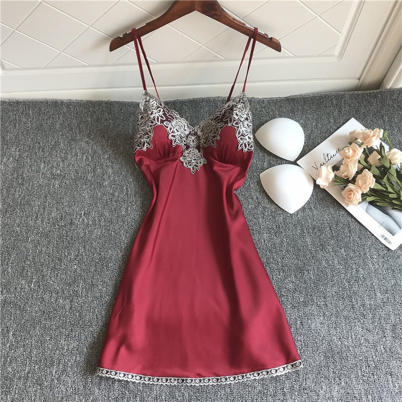 Pyjama dentelle-Velonjara-Secret