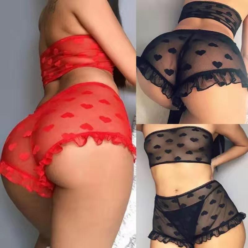 Culotte transparent avec motif cœur