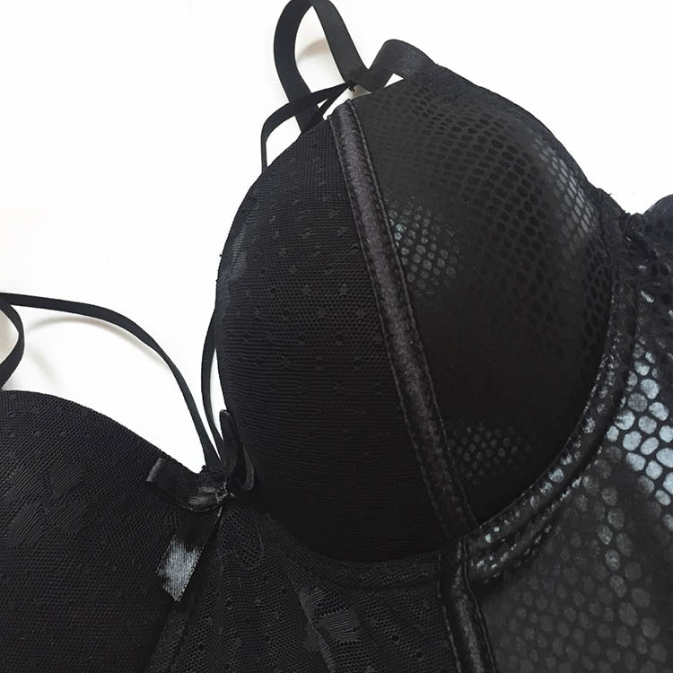 Corset dentelle et voile-Velonjara-Secret